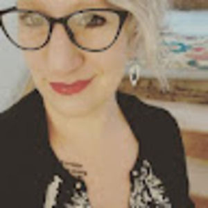 Meet your Posher, Lacey